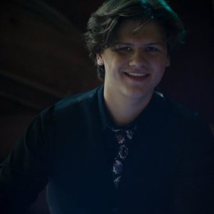 Meet your Posher, Adam